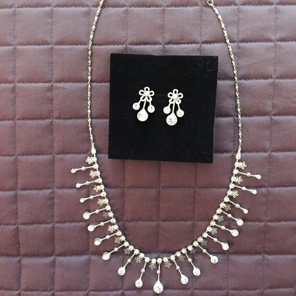 Handcrafted Diamond & Silver Necklace & Earrings - Picture 4 of 5